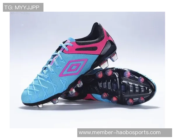 茵宝ux1足球鞋助力球场表现提升,畅享每一次精彩对决体验